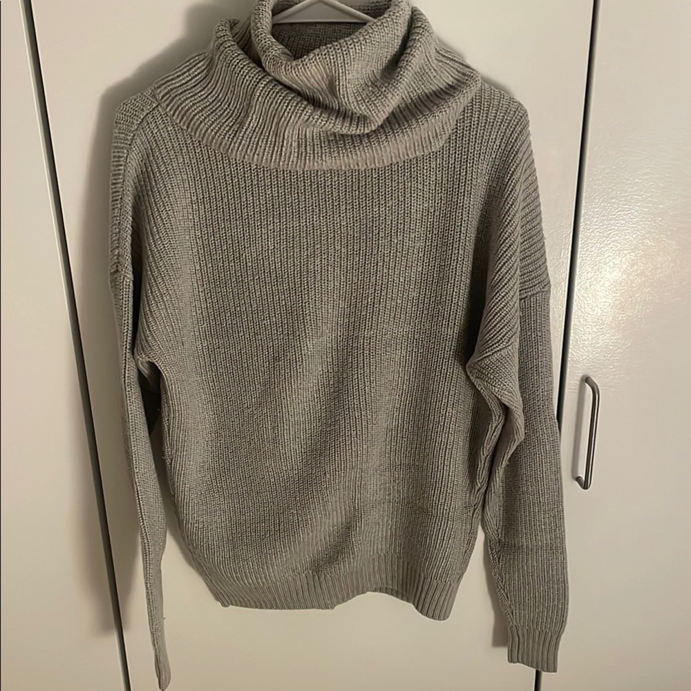 Grana Light Gray Cowl Neck Sweater